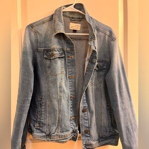 Universal denim jacket